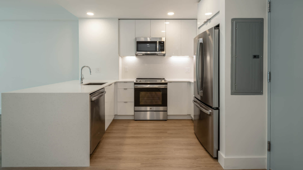 285 Third Street - Photo 5