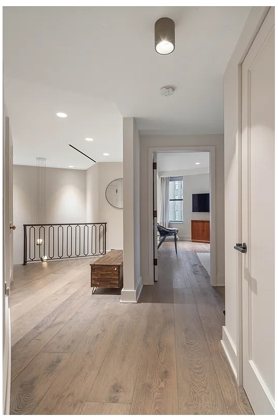 260 W Broadway - Photo 14