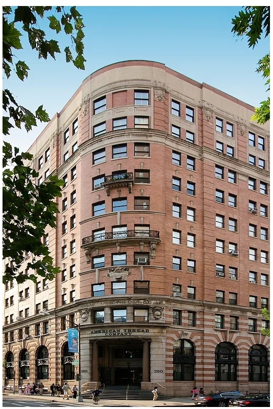 260 W Broadway - Photo 22