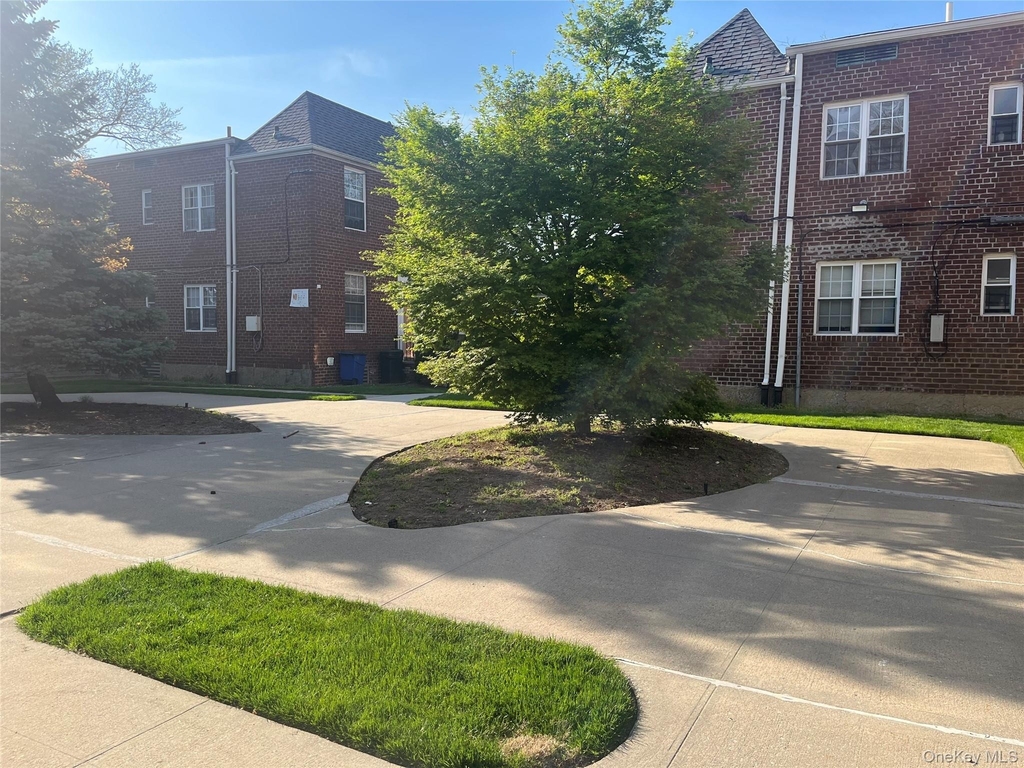 208-12a 39 Avenue - Photo 8