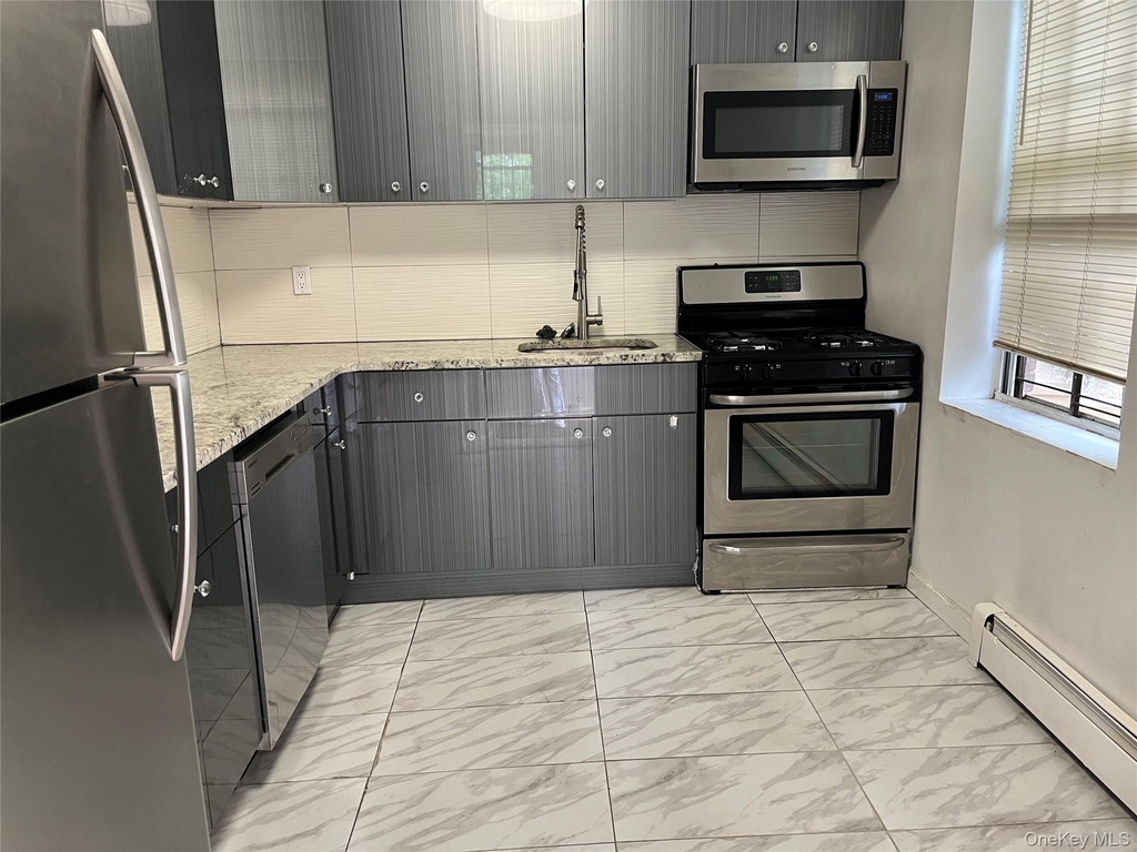208-12a 39 Avenue - Photo 1
