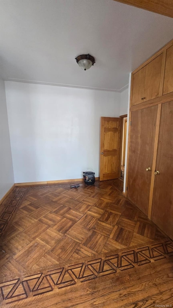 8812 86th Street - Photo 1