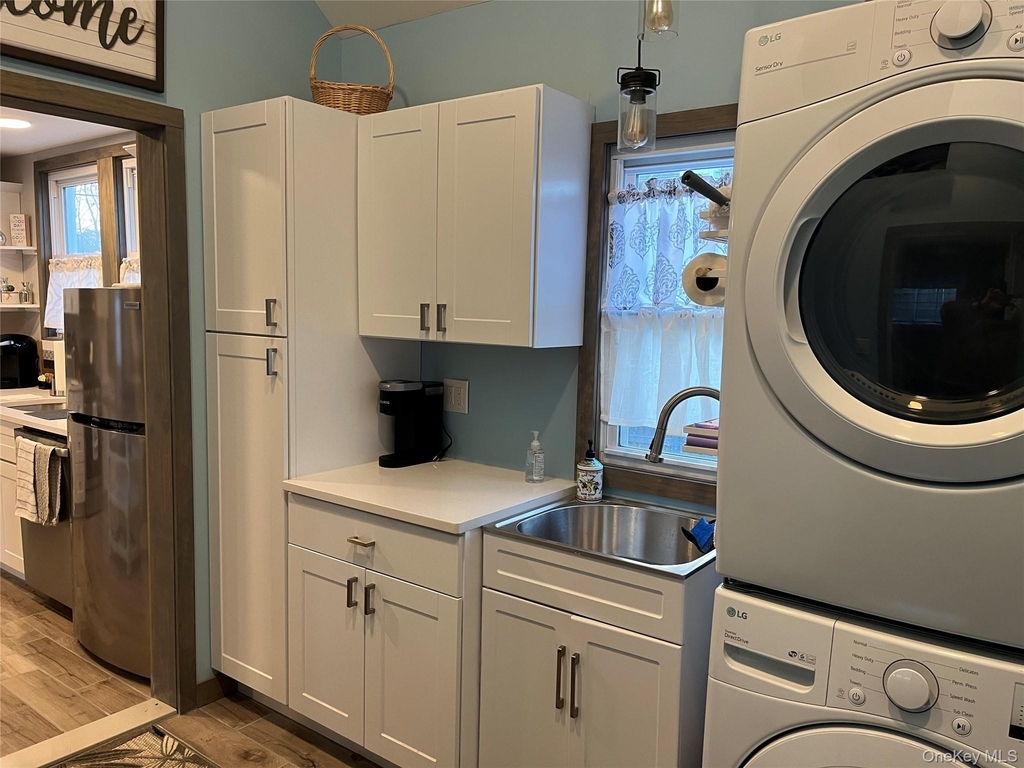 824 W Main Street - Photo 11