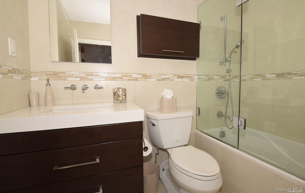 360 Shore Road - Photo 16