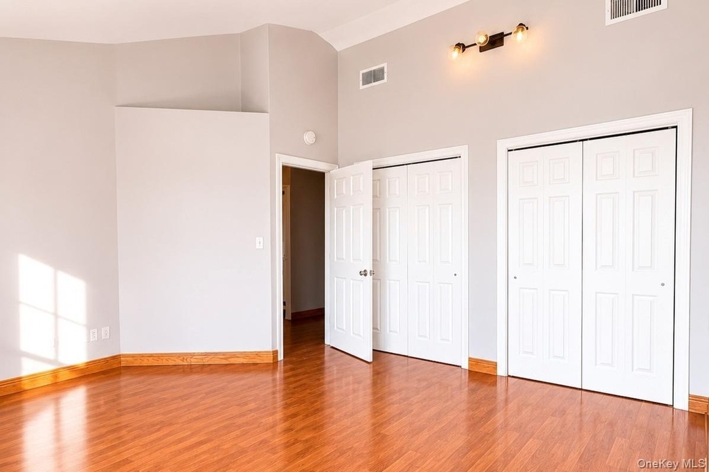 340 50th Street - Photo 9