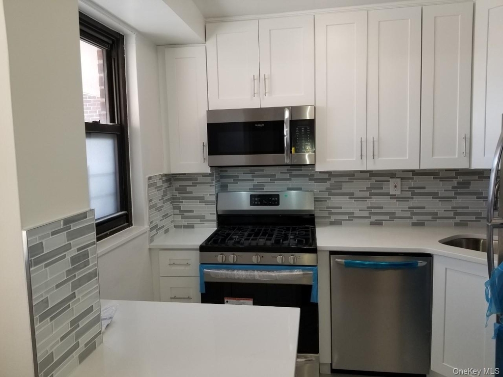 61-35 98th Street - Photo 3