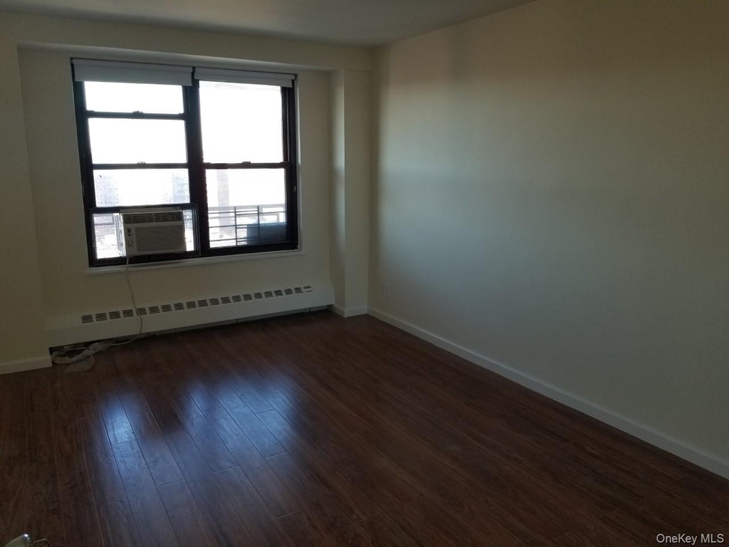 61-35 98th Street - Photo 7