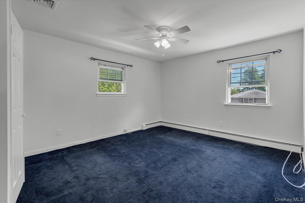 217 Bellerose Avenue - Photo 12