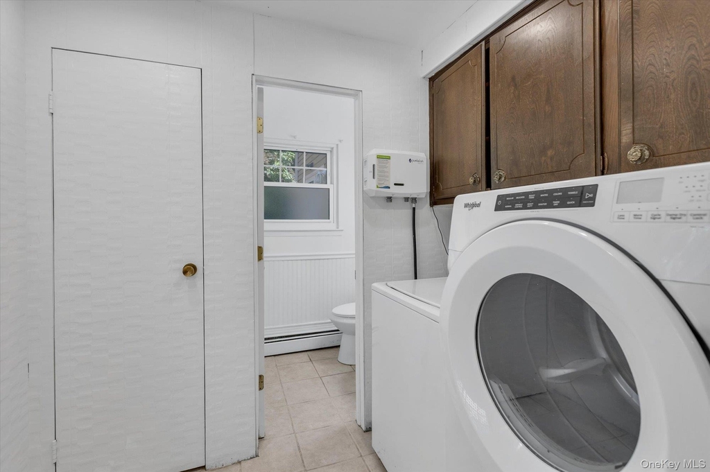 217 Bellerose Avenue - Photo 10