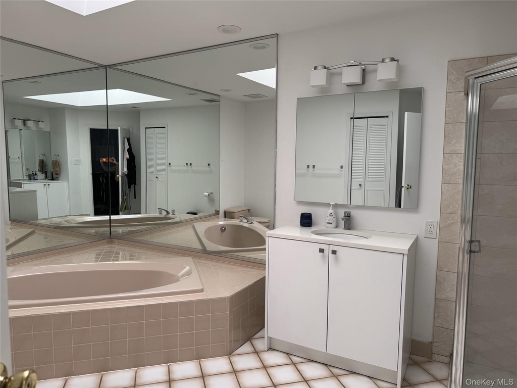 48 Wimbledon Drive - Photo 14