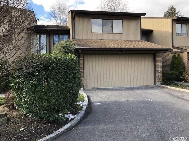 48 Wimbledon Drive - Photo 1