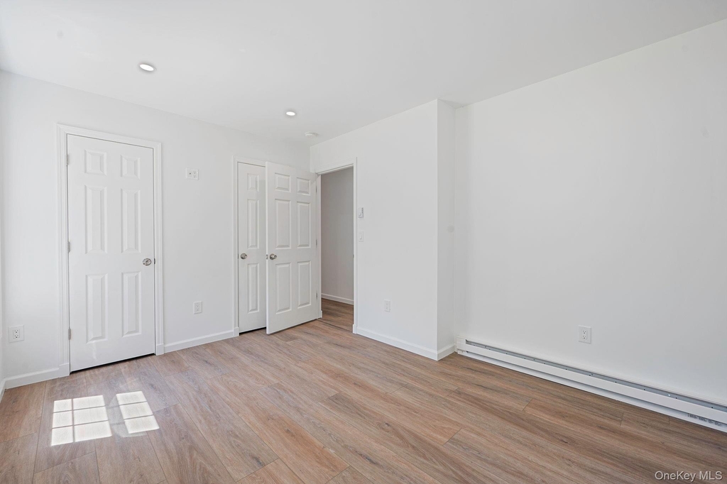 655 Post Avenue - Photo 14