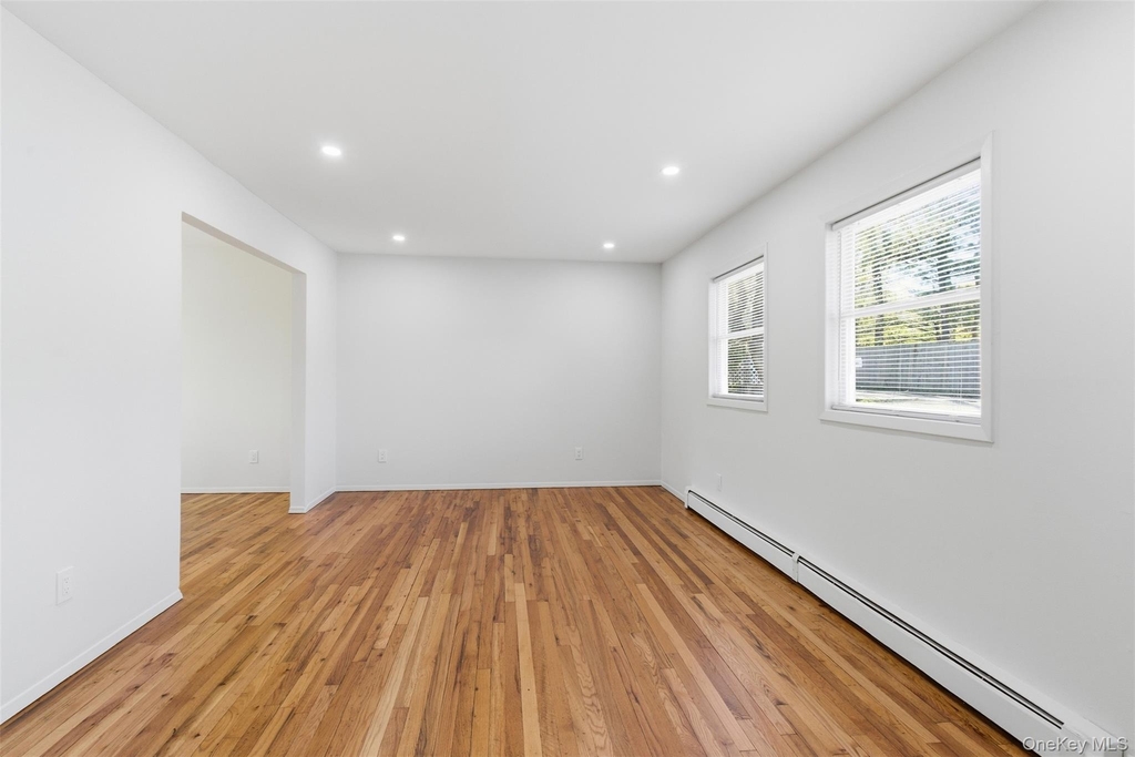 41 Potters Lane - Photo 2