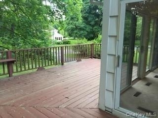 116 Meadow Road - Photo 12
