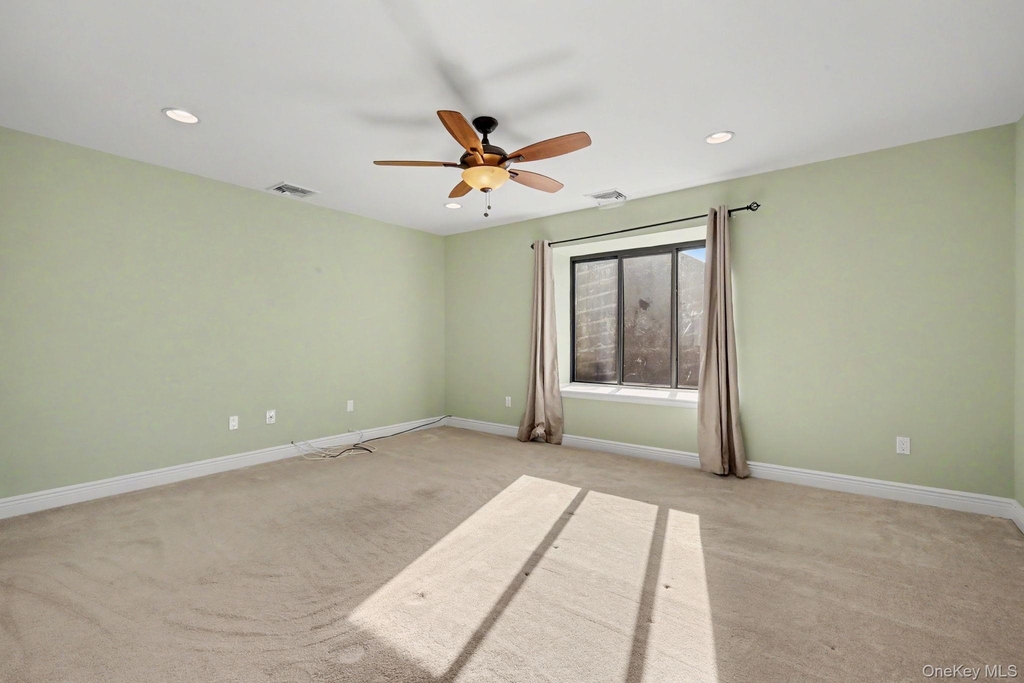212 Old Farm Lane - Photo 15