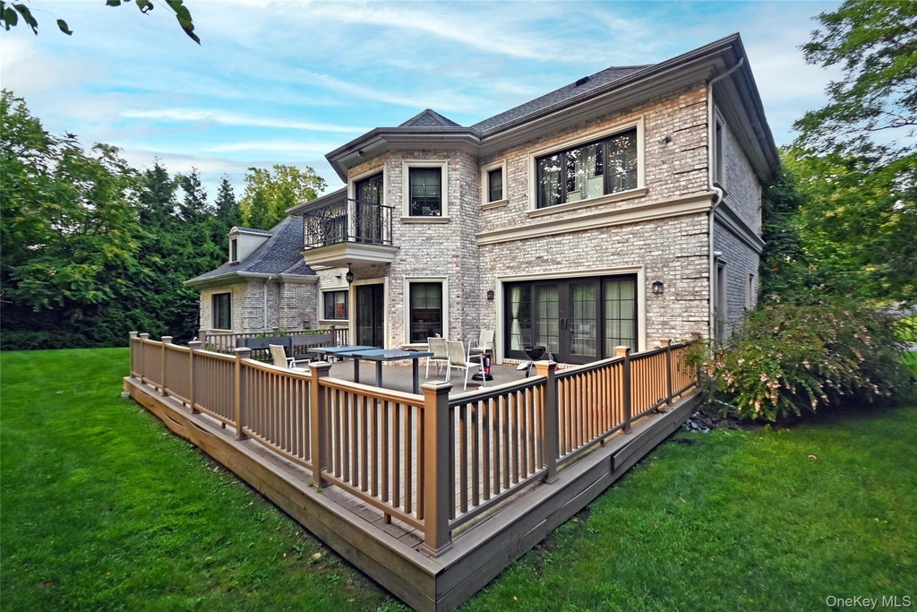 26 Spring Lane - Photo 23