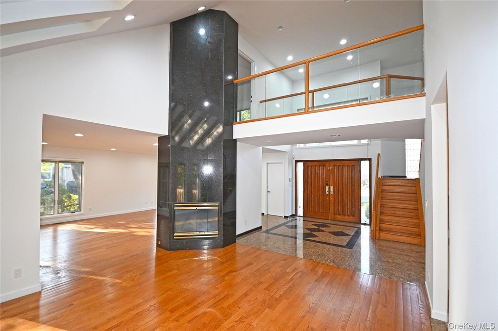 24 Warwick Road - Photo 1