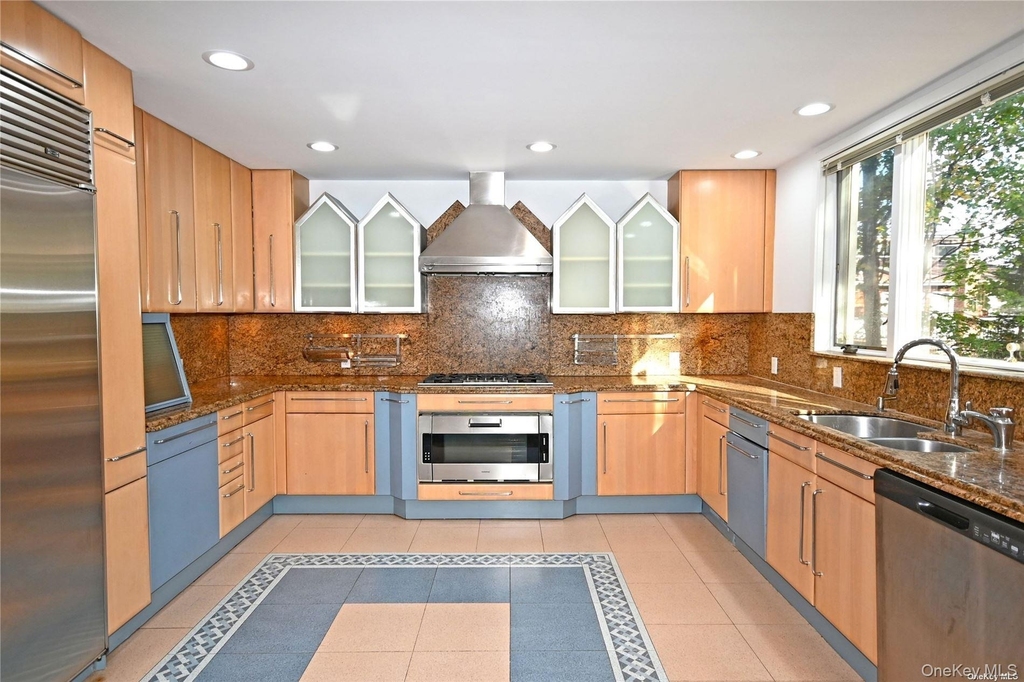24 Warwick Road - Photo 8