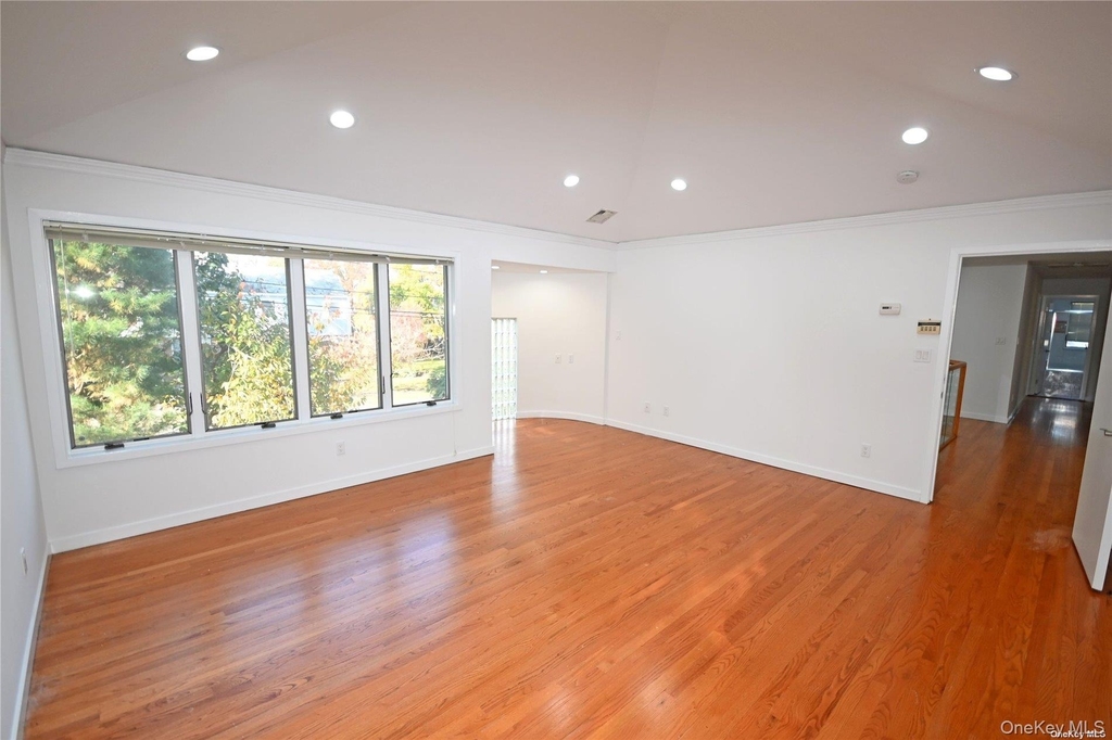 24 Warwick Road - Photo 3