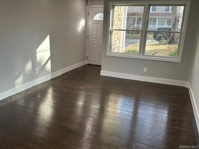 11 Nesaquake Avenue - Photo 2