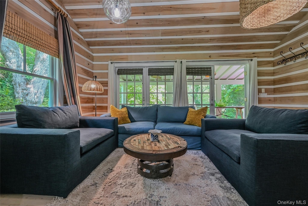 400 Town Creek Lane - Photo 8