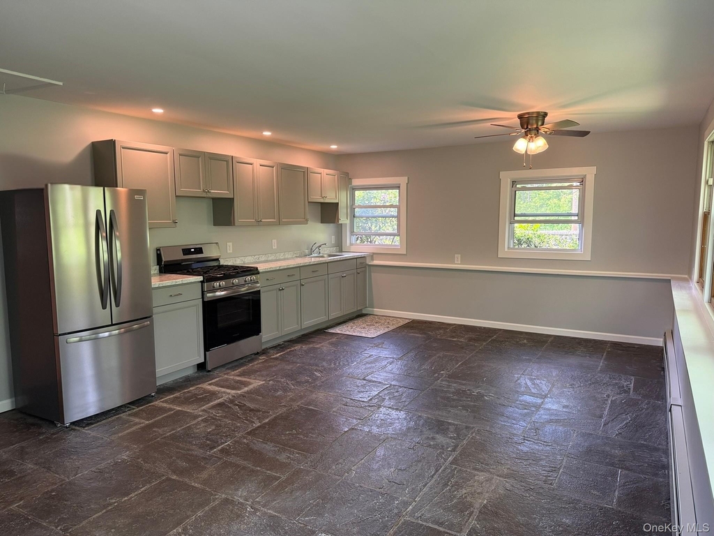 1661 Little Britain Road - Photo 4