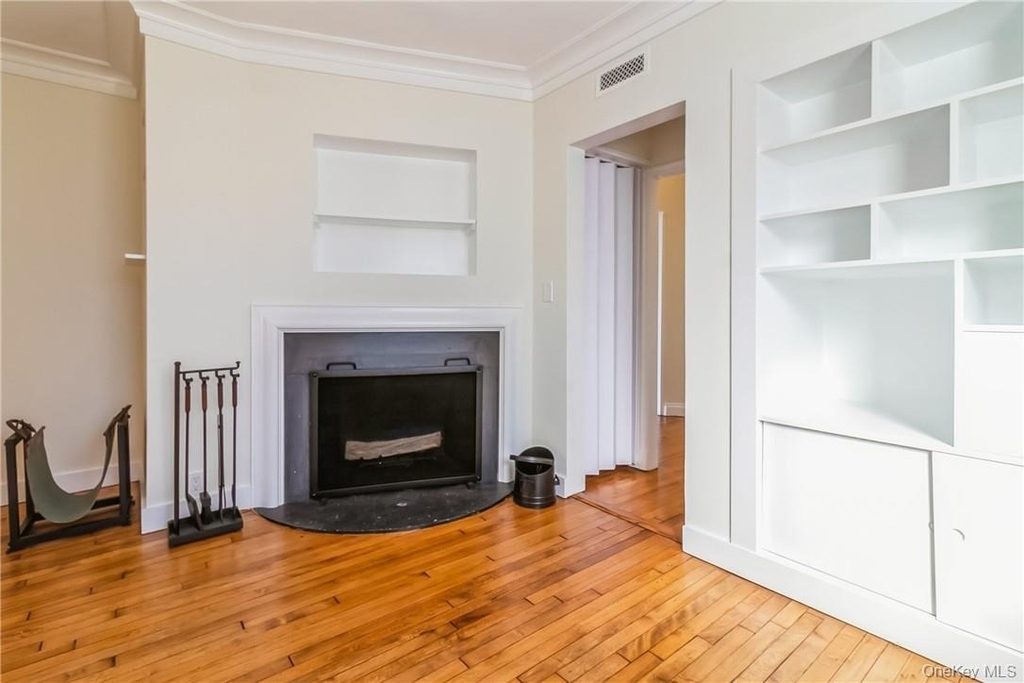 632 Shore Acres Drive - Photo 12
