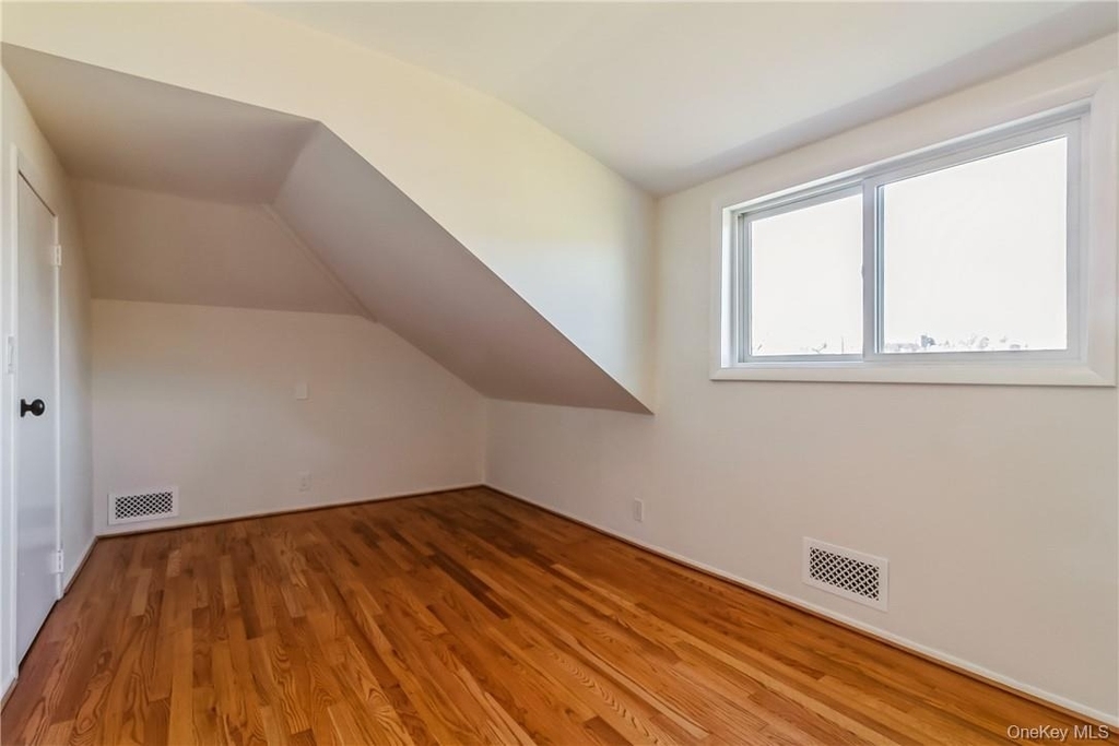 632 Shore Acres Drive - Photo 22