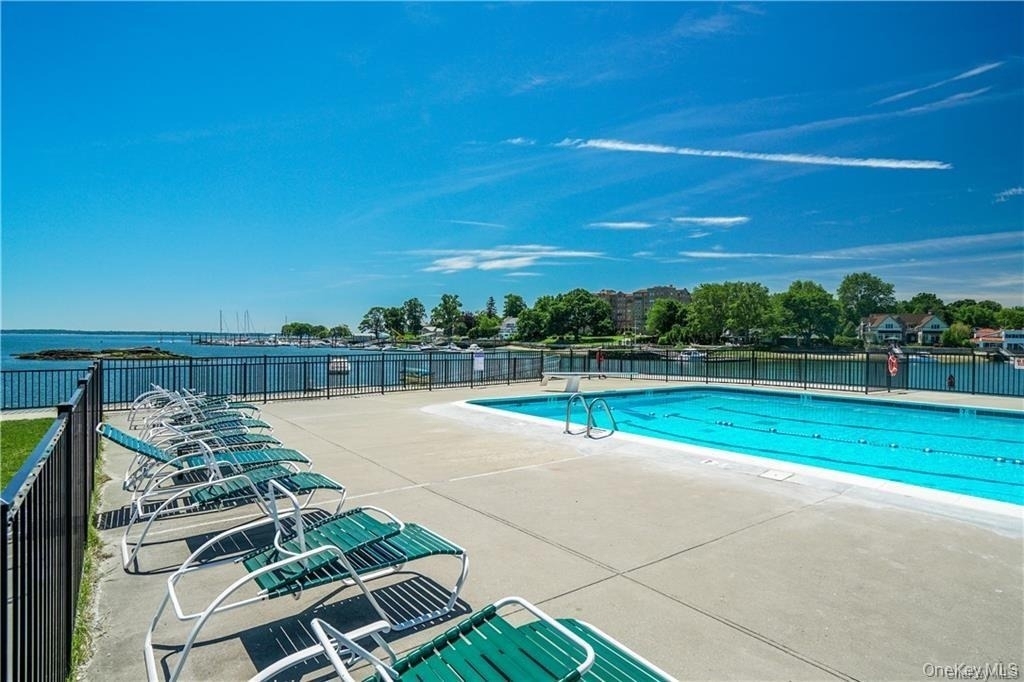 632 Shore Acres Drive - Photo 30