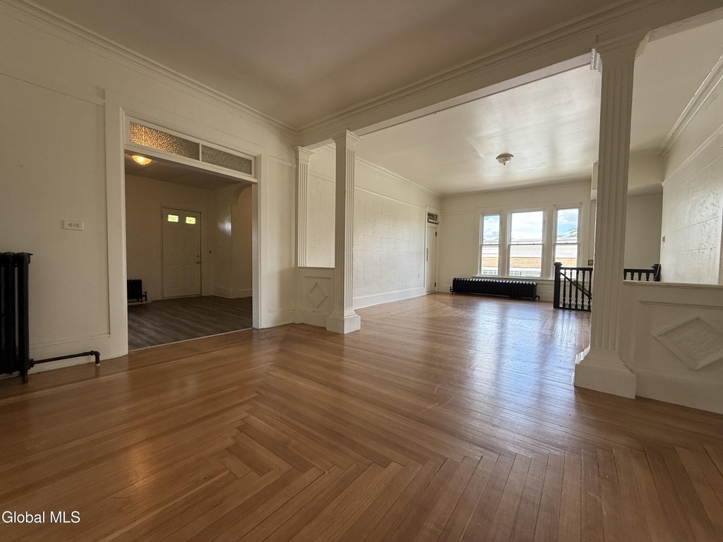 60-62 Lawrence Street - Photo 1