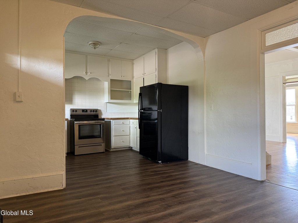 60-62 Lawrence Street - Photo 3