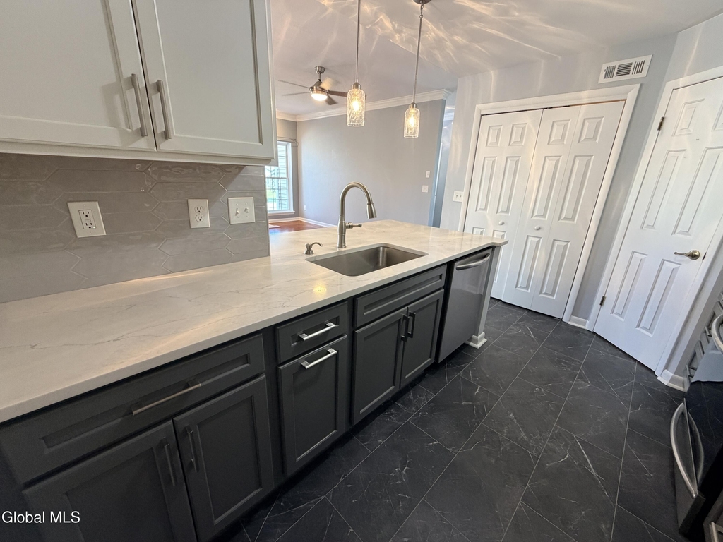413 Diamond Rock Circle - Photo 7
