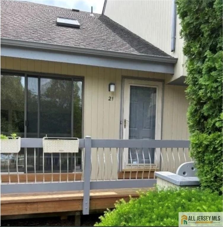 21 Woodhill Street - Photo 0