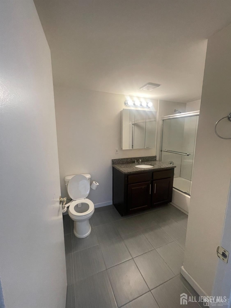 1503 Plymouth Road - Photo 12