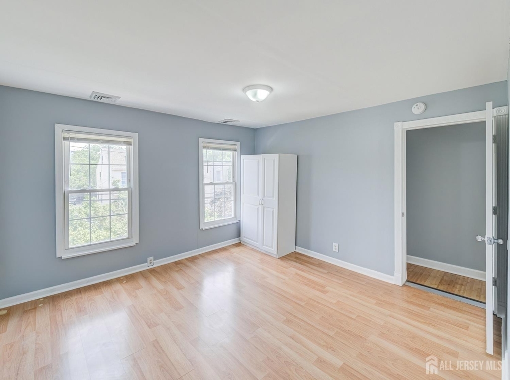 314 Seaman Street - Photo 9
