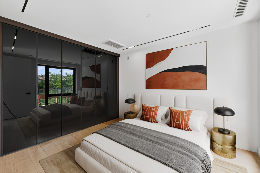 61 N Henry Street - Photo 5