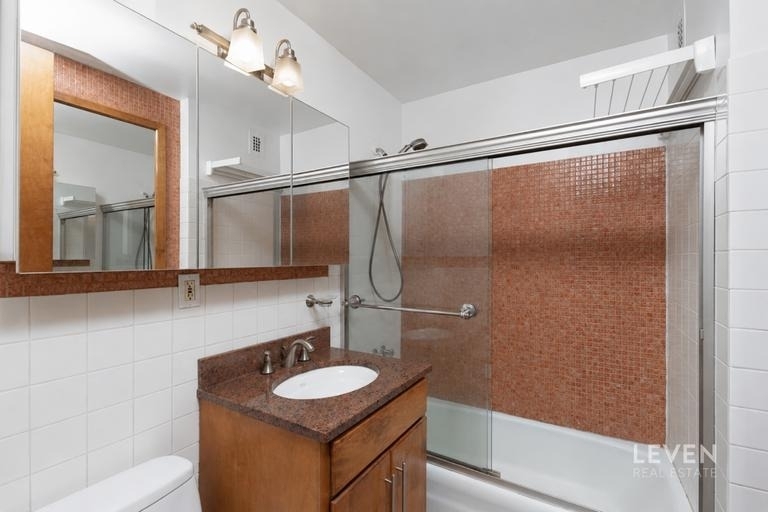 1623 3rd Avenue - Photo 7