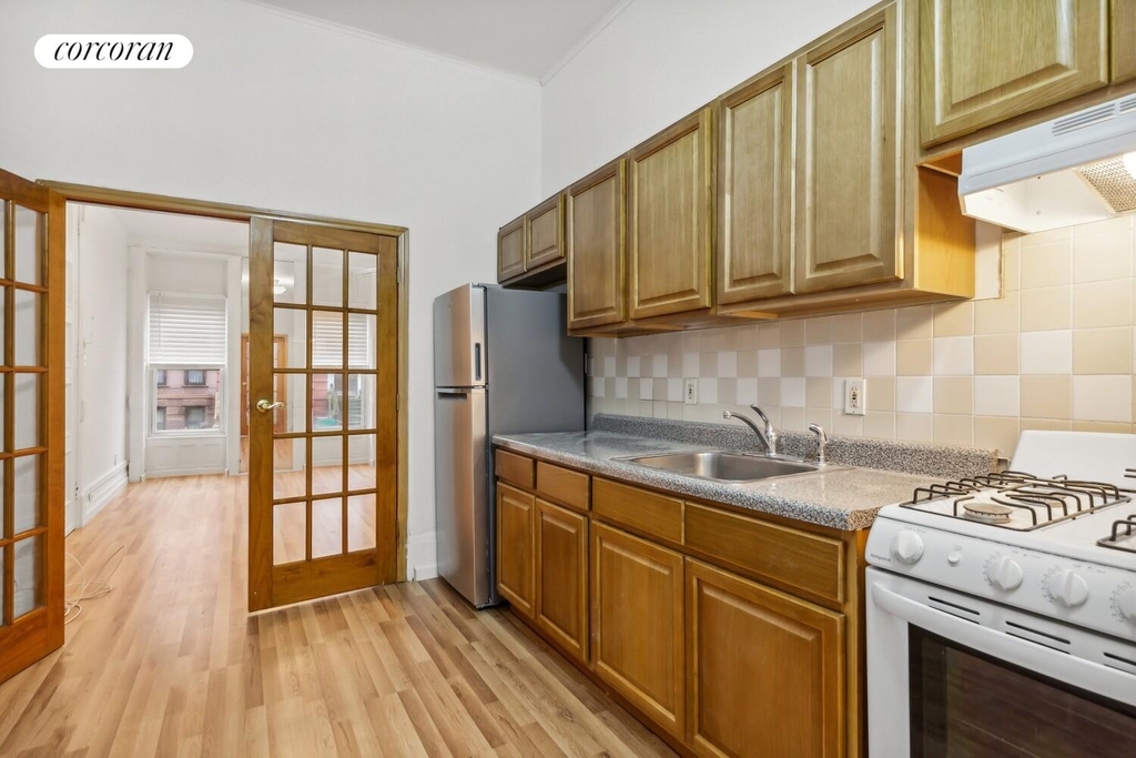 373 Park Place - Photo 1