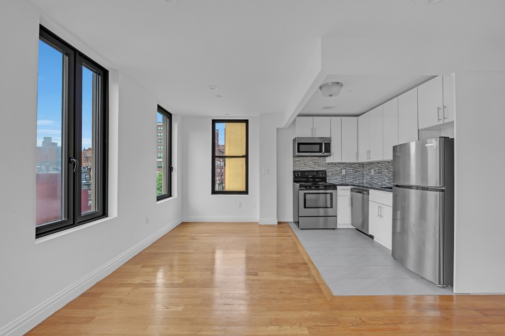 419 E 117th Street - Photo 1