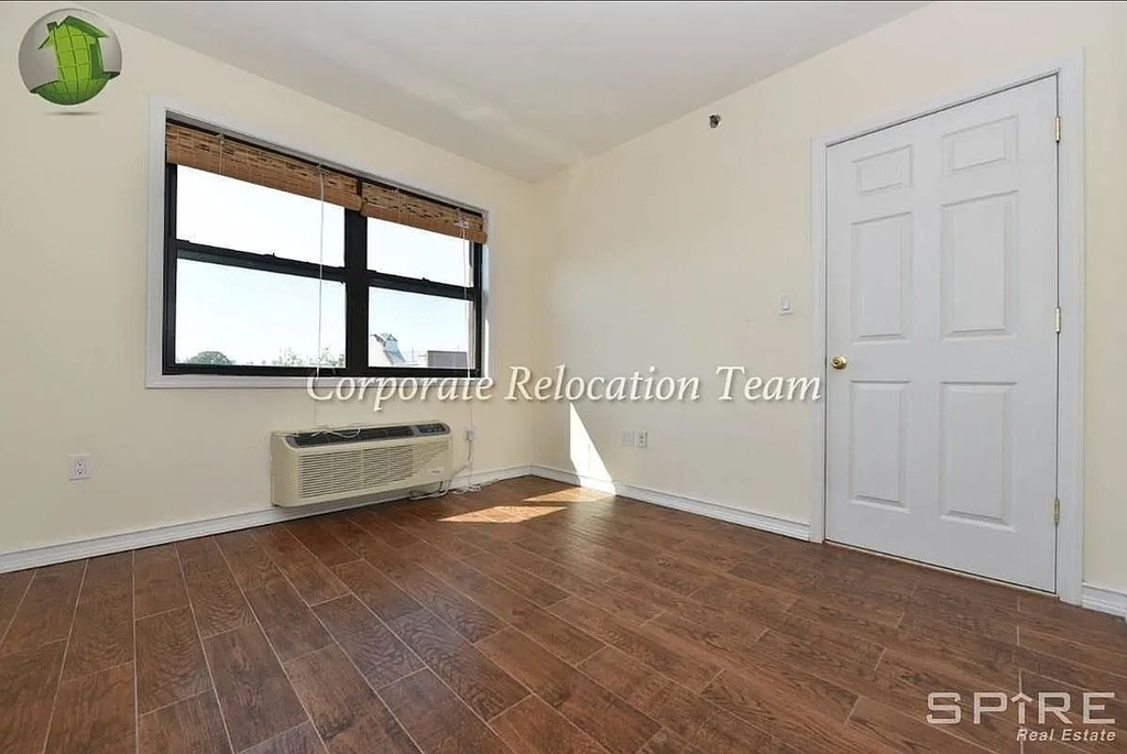 30-37 38th Street - Photo 8