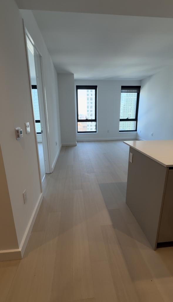 569 Fulton Street - Photo 5