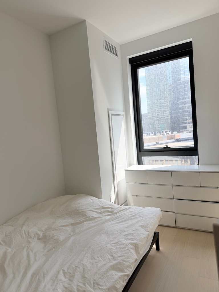 569 Fulton Street - Photo 1