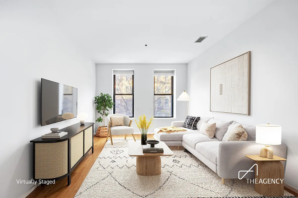 118 Greenpoint Avenue - Photo 0