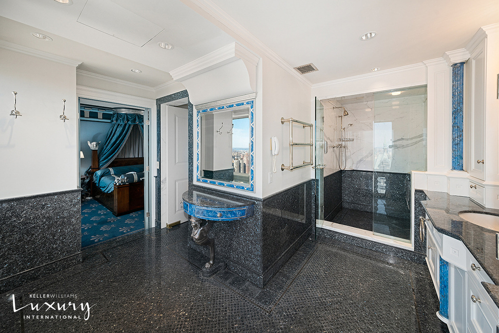 721 Fifth Avenue - Photo 19