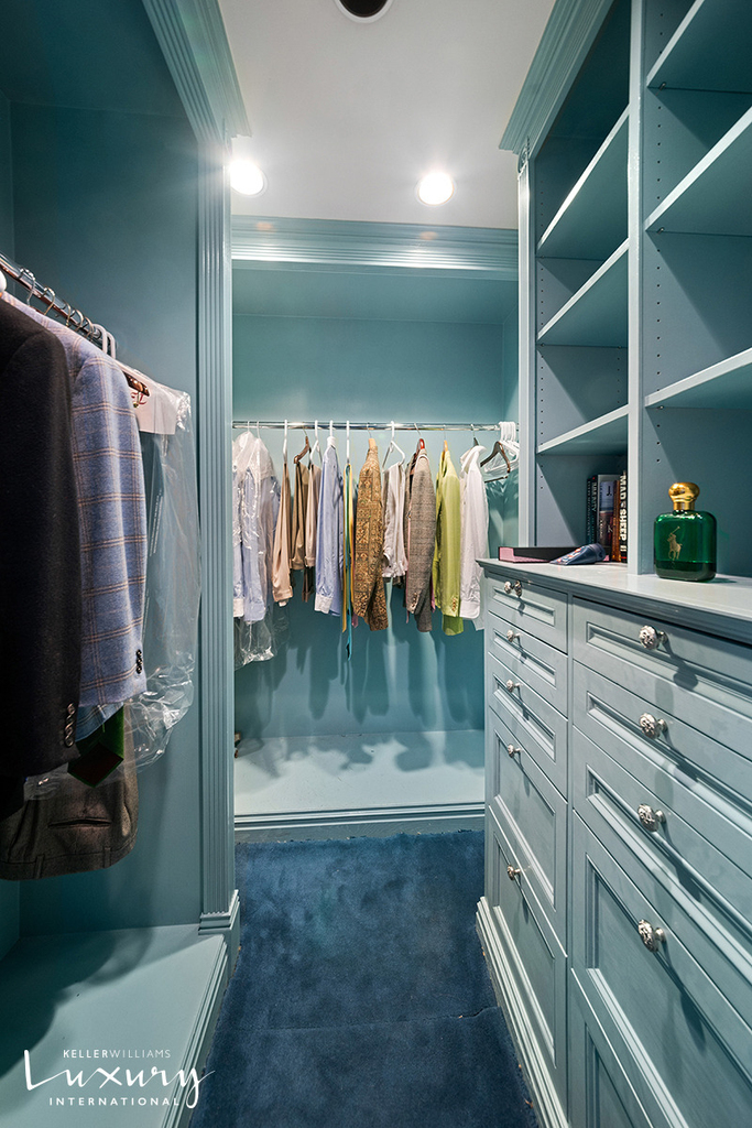 721 Fifth Avenue - Photo 20