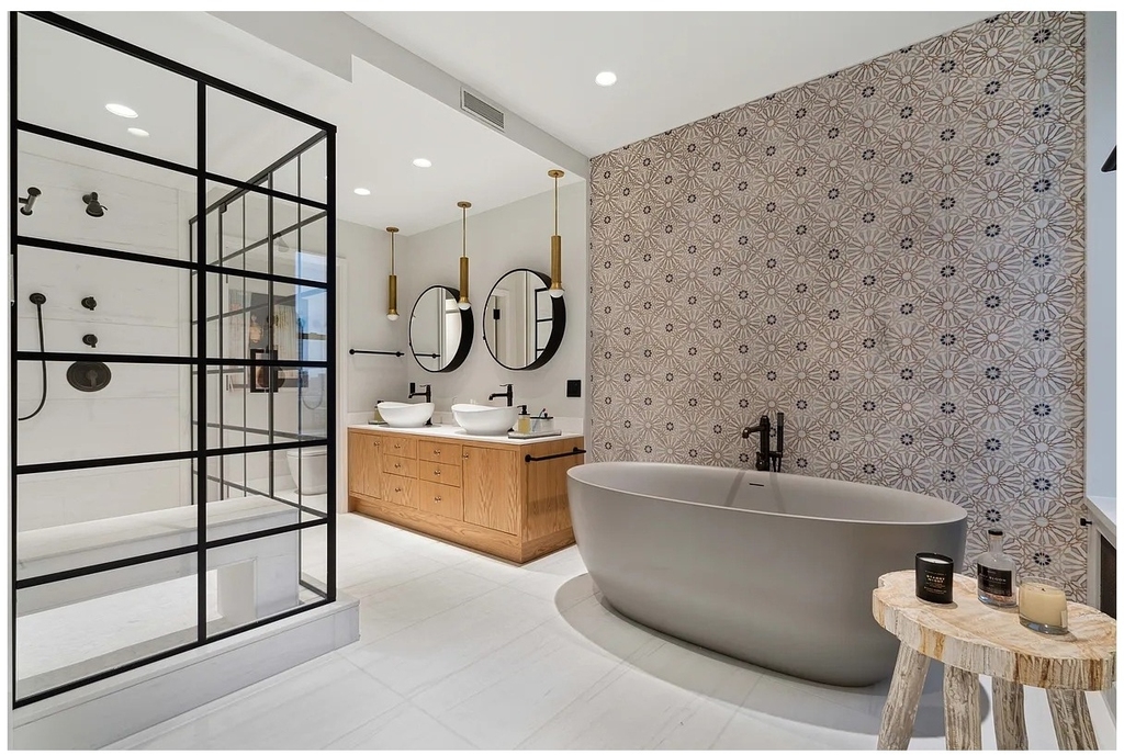 260 W Broadway - Photo 18