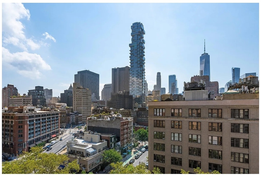 260 W Broadway - Photo 16