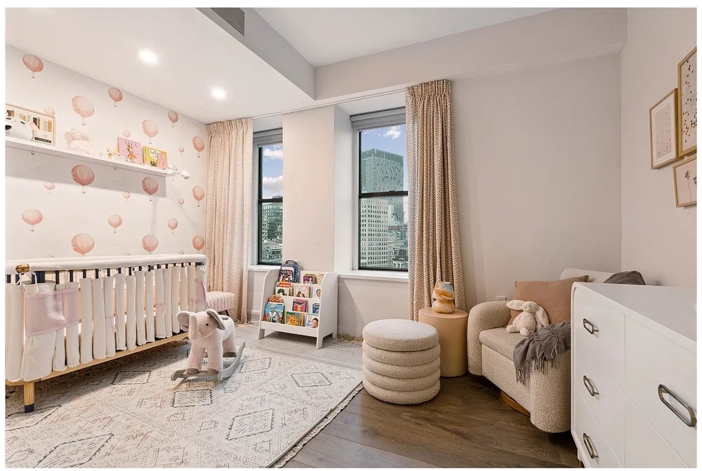 260 W Broadway - Photo 12