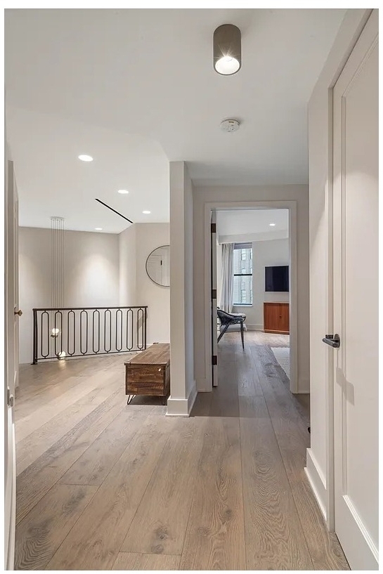 260 W Broadway - Photo 15
