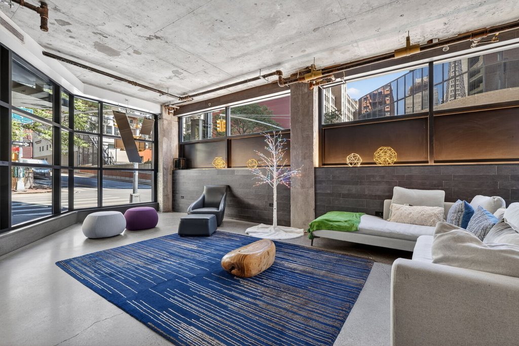 308 E 38th Street - Photo 5